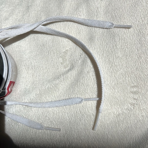 Vans Lace Up Size 9 (men) / 10.5 (women) - Picture 7 of 7